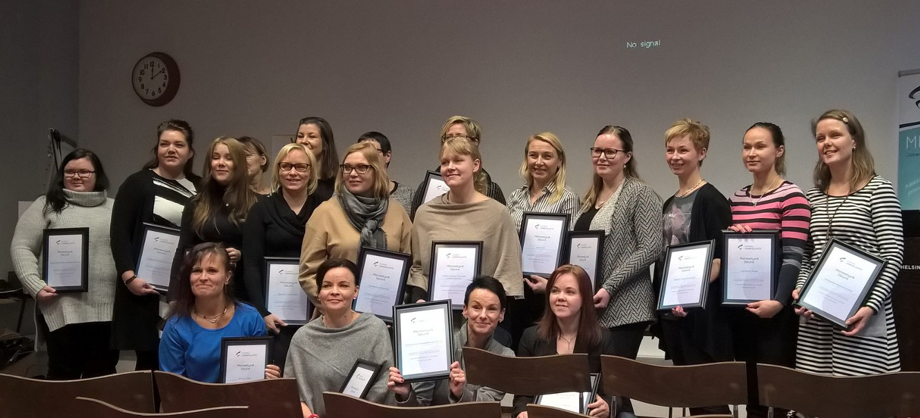 KUVA: SANNA YLI-PATOLA Kilta-päivässä 19.11.2016 Ulvilan Voimistelu ja Liikunnan killalle myönnettiin Menestyväksi killaksi -ideapalkinto.