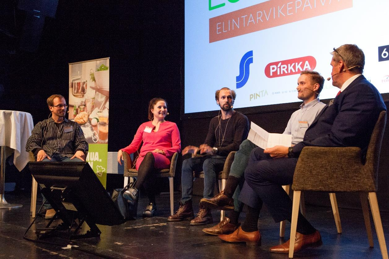 Toteutuksia Iloinen, aina isompi joukko. Robin Hoodin iloisen joukon lailla me luomumyönteiset valtaamme lisää tilaa. Luomuihmiset ovat kiinnostavia.
