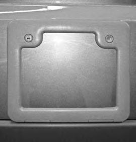 38 5. Ulkopuoliset rakenteet 1 2 Porta-Potti-luukku WC-luukku Avaaminen