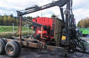 paino 2000 kg. 501580792 Saris PKL40E -hydraulinen kippivaunu Sisämitat 185 cm x 330 cm. Kokonaispaino 3500 kg. 35 cm pokatut alumiinilaidat, tilavuus 2,1 m 3.