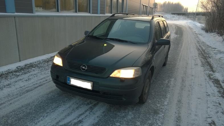 44 11 OPEL Astra, 2. sukupolvi Opel Astran (KUVA 48.) hylkäysprosentti on 33 % (otanta 64 kpl). Yleisimmät hylkäyssyyt ovat etuakselistoon, jarrujärjestelmiin ja pakokaasupäästöihin liittyvät viat.