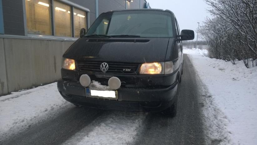 61 KUVA 71. Volkswagen Transporter, 4. sukupolvi (Kuva: Tomi Rossi 2016) KUVA 72.