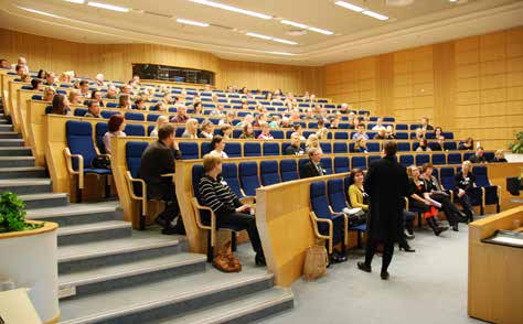 1 2013 impakti 27 YVA-päivän yleisöä YVA-hankkeissa merkittävyyden arviointia.