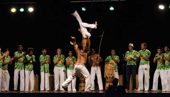 Brasilian Capoeira hyväksyttiin Unescon luetteloon vuonna 2014. Kuva: Ccyyrree. Kuvalähde: Wikimedia Commons.