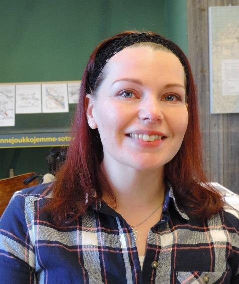 Hanne Markoff, 38, Porvoo: Muutaman vuoden takainen NASTA-harjoitus innosti käymään armeijan, mutta se jäi opiskelun vuoksi. Sotilaskodissa saa häärätä, ja se sopii minulle.