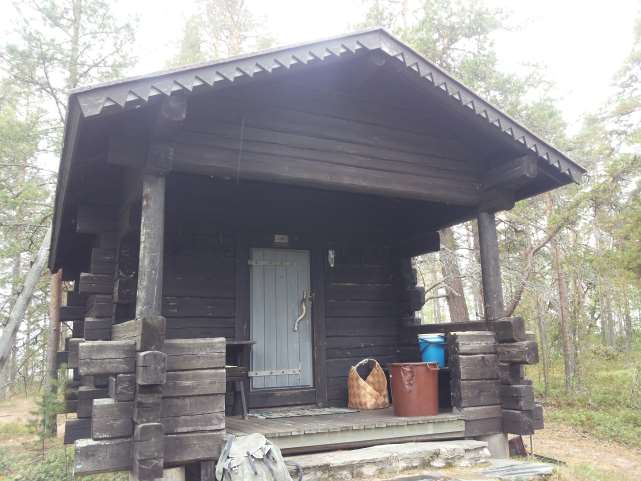 YHTEISTOIMINTAMALLIN MUKAINEN KUNTOTARKASTUS 22 Vierasniemen sauna Ärjänsaari Yrityksen/ja tarkastajan yhteystiedot ja pätevyys Tarkastuksen suorittaja(t) Kajaanin