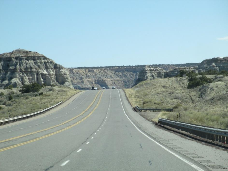 Kuva 2 Highway 550 Amerikan Yhdysvalloissa, jossa leveän keskimerkinnän kokeilu toteutettiin 2008 2.