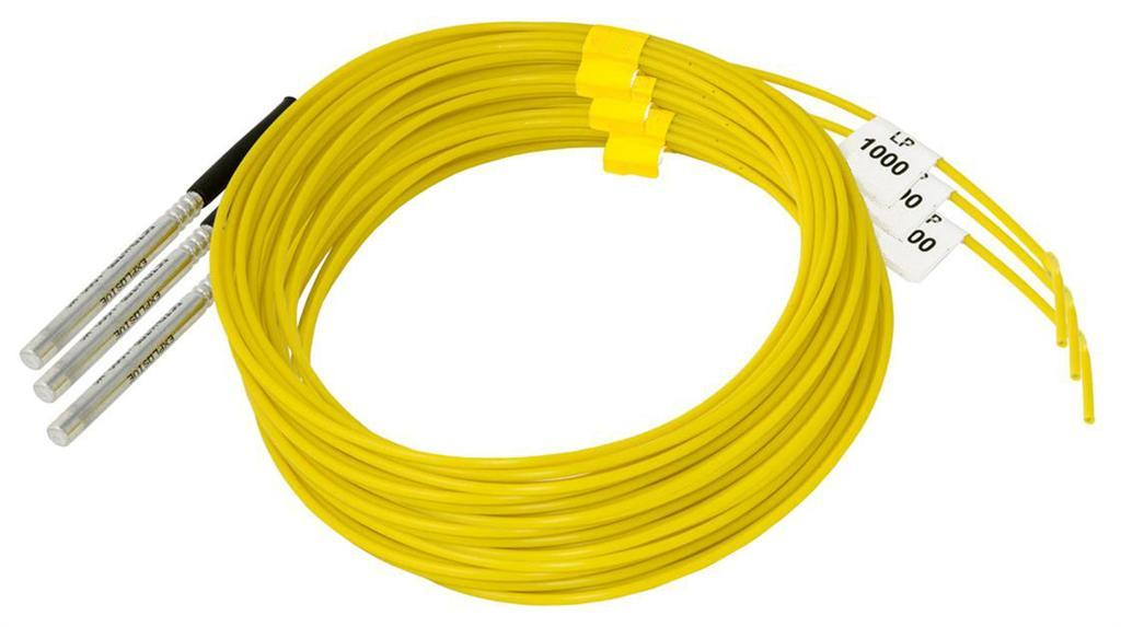13 Kuva 9: NONEL LP -sarjan nalleja, jossa hidasteaika näkyy tarrassa [14]. Suomessa on ollut maanalaisessa louhinnassa käytössä elektronisia nalleja (kuva 10) urakointipuolella vuodesta 2006 alkaen.