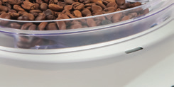 Säädä keraaminen kahvimylly käyttäen yksinomaan jauhatuksen säätöön tarkoitettua avainta.