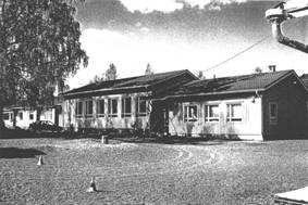 6 5 ILLBY SKOLA ei asemakaavaa noin 1 ha 1273 kem2 3 kpl rakennusvuodet 1892,1954, 25 peruskorjausvuodet 1992, 23 (iv) 49 hym2 +121 hym2 Uusi koulurakennus tehty (2 luokkahuonetta) 5 por 61 opp.