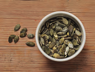 PÄHKINÄ- & SIEMEN-SNACKS Wasabi pumpkin seeds 620 Myyntierä: 6 displayta x 24 pss x 38 g Kuivatuote Vanilla pumpkin seeds 621