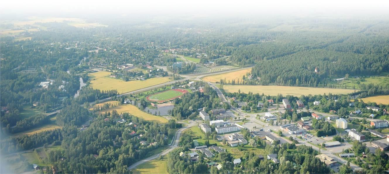 .. Luonnonymäristö Suunnittelualueella ei ole luonnonymäristöä... Raennettu ymäristö Kauuniuva Suunnittelualue sijoittuu eseiselle aialle Noormarun ydinesustaan sisääntuloväylän varrelle.