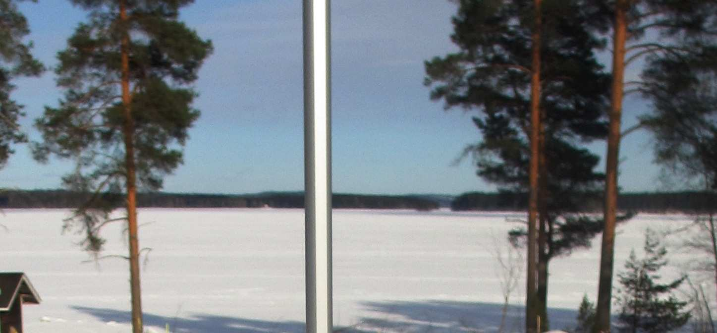 ratkaisee alkutuntemattomat vastaanottimien antennien ja satelliittien välillä.