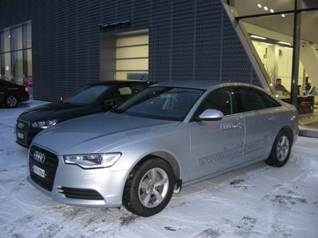 33 KUVA 10. Audi A6, huollon sijaisauto KUVA 11.