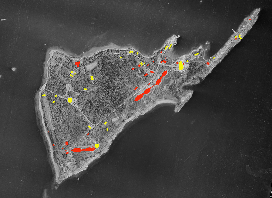 Isosaaren rakennuskanta ja merkittävimmät suojarakenteet vuonna 1944.
