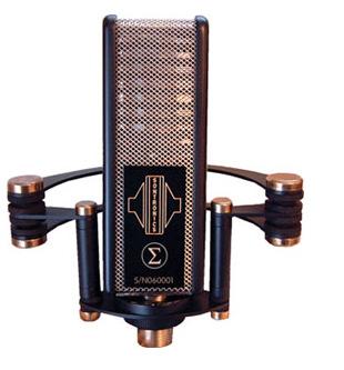 4.4 Muut mikrofonit Muita laadukkaita mikrofoneja erityyppisiin äänityksiin ovat esimerkiksi nauhamikrofonit (Ribbon microphones). Kalvo muodostuu ohuesta metallinauhasta.