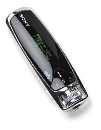 Kokoa ja kimalletta Sointia ja sitkeyttä Samsung K5 Sony NW-S706F Edustaja: Samsung, www.samsung.fi Paino: 104 grammaa Akkukesto: 31 tuntia Hinta: 320 euroa Edustaja: Sony Finland, www.sony.