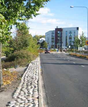 SAMMANFATTNING I denna rapport granskas trafikmängderna för år 29. Trafikmängderna för resorna i fordons- och kollektivtrafiken är från hösten och för gång- och cykelresorna från sommaren.