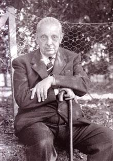 Giuseppe Tomasi 11. Lampedusan ruhtinas Palermo, Rooma (klass. lyseo, oikeustieteellisiä opintoja) Italian armeijaan, sotavanki 1.