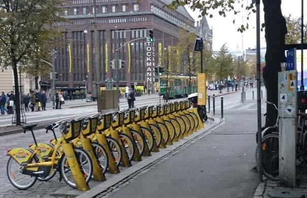 Pyörien saatavuudesta annetaan tietoa Wienin bussinäytöillä, Eltis.org 6.