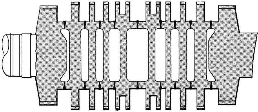 (Sanders 2004, 298.) Kuvassa 7 on roottoriakseli johon on kiinnitetty kutistusliitoksilla roottorikiekot. Kuva 7. Kutistusliitos roottori (British Electricity International 1991, 91) 3.