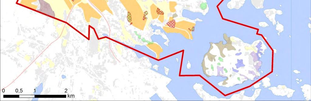 Keskeisen kokonaisuuden muodostaa Mustavuoren lehdon ja Östersundomin Natura-alueen muodostama kokonaisuus, johon liittyvät kaavan suojelualuevaraukset sekä ulkoilualueet.