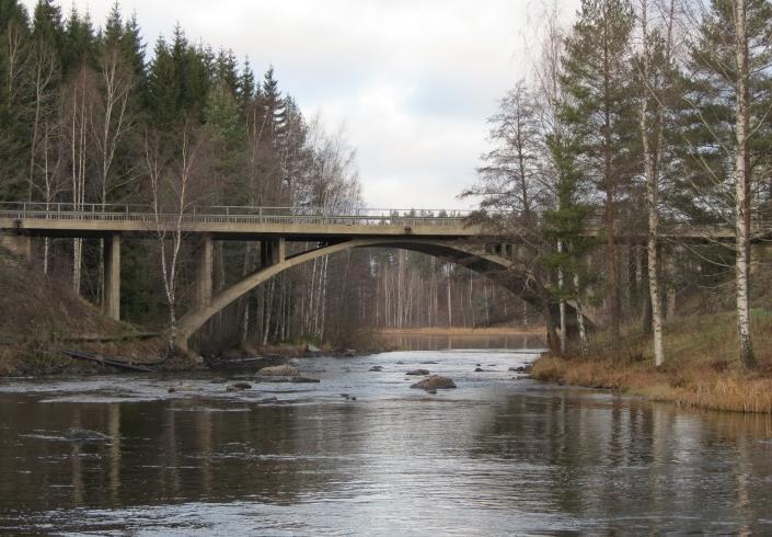 Kuva 7. Kuva Jokelan sillasta etelästä Käyräjoelta tarkasteltuna Kuva 8. Jokelan maantiesilta. Kuva 9.