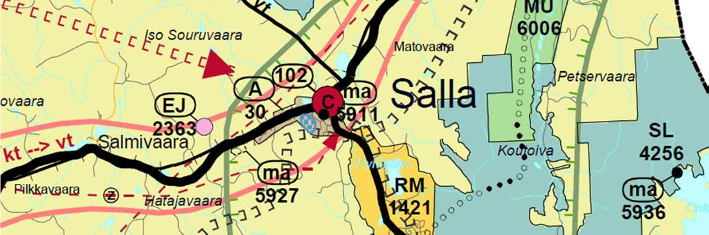 Kaavakartassa on merkitty sivuradan ohjeellinen linjaus Soklista Sallan rataan.