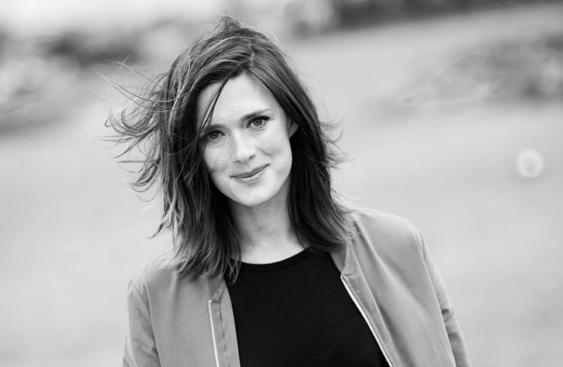 SADAN VUODEN ITSENÄISYYS KRISTA KOSONEN OTAVAMEDIA / LEHTIKUVA / ARI HEINONEN MADE IN FINLAND SERGEY MALOV JULIA WESELY IV SARJA / SERIE / SERIES 01 / 12 / 2017 KRISTA KOSONEN lausuja / uppläsning /
