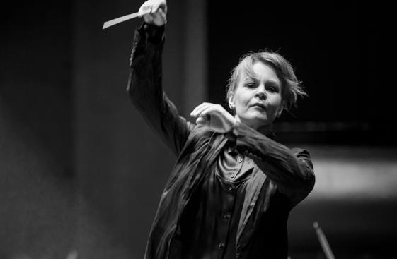 PITKÄT JÄÄHYVÄISET CHRIS LEE ERÄÄN SANKARIN MUISTOLLE KARITA MATTILA MARICA ROSENGARD IV SARJA / SERIE / SERIES 20 / 04 / 2018 GUSTAV MAHLER Sinfonia nro 9 Symfoni nr 9 Symphony No.