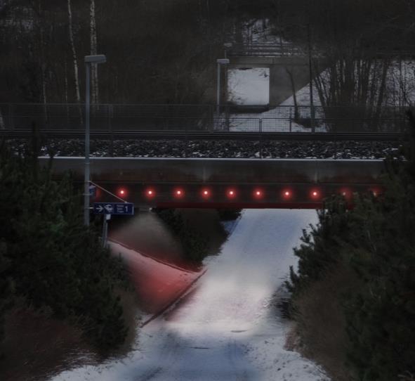 Alikulkukäytävät (kaupunki / ELY / LIVI) Rautatien alikulkukäytävät: Rautatien alittavat alikulkukäytävät valaistaan samaan tapaan kuin Sundsbergintien rautatiesilta.