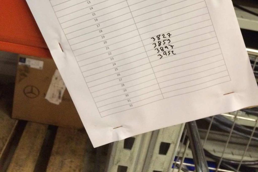 numeron kohdalle työmääräys hyllyn päädyssä olevaan listaan (kuva 12).