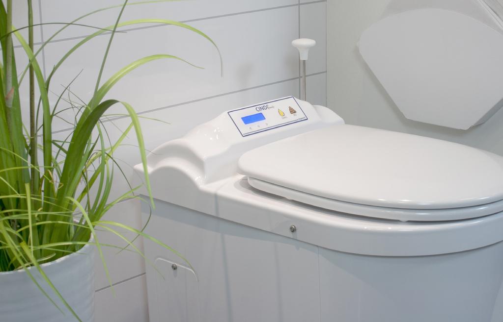 Congratulations on your new CINDI family! For over forty years, Separett has been developing high quality toilet solutions, always with great function and reliability in mind.