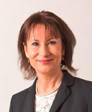 Suzanne Thoma Jäsen vuodesta 2015 Palkitsemisvaliokunnan jäsen s. 1962, Sveitsin kansalainen UPM:n osakkeita 4 575 Kemian teknologian tri, BA (liikkeenjohto) BKW AG:n toimitusjohtaja vuodesta 2013.