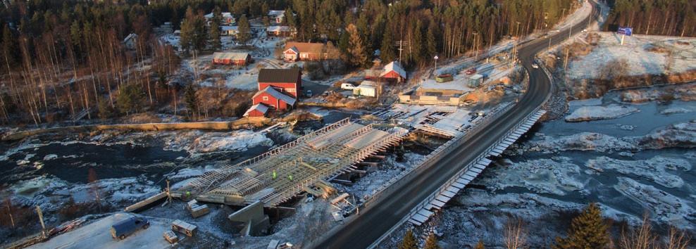 15 Valtatien kehittäminen jatkuu Pyhäjoen Hanhikiven ydinvoimalaitoksen rakentamiseen liittyen on saatu rahaa 29,9 milj euroa tieyhteyksien kehittämiseen.