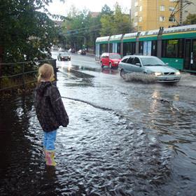 (fysiikka, ympäristötieto) Miten ilmastonmuutos sekä luonnonvarojen kestävä käyttö ja muutos