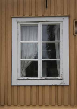 Levälän arvoa lisää erityisesti alkuperäiset ikkunat ja ulko-ovet.