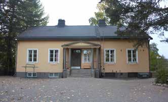 Väinölä on nykyisin väriltään keltainen.