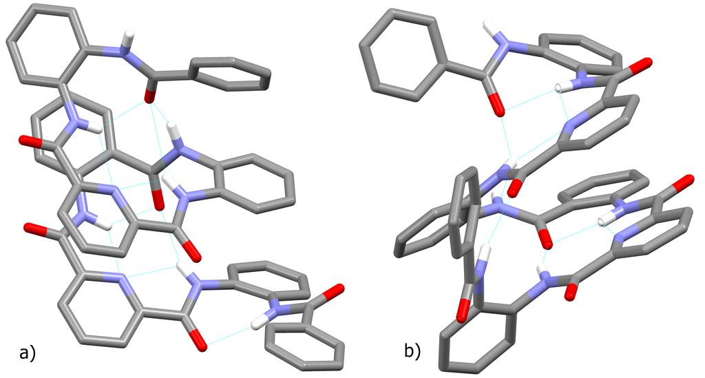 14 KITEYTYKSET JA KOMPLEKSOINNIT 98 Kuva 33 Foldameerin 43 DCM- (a) ja DMSO-kiteytysten (b) kiderakenteet. Vetysitoutumattomat protonit poistettu selvyyden vuoksi piikistöjä.