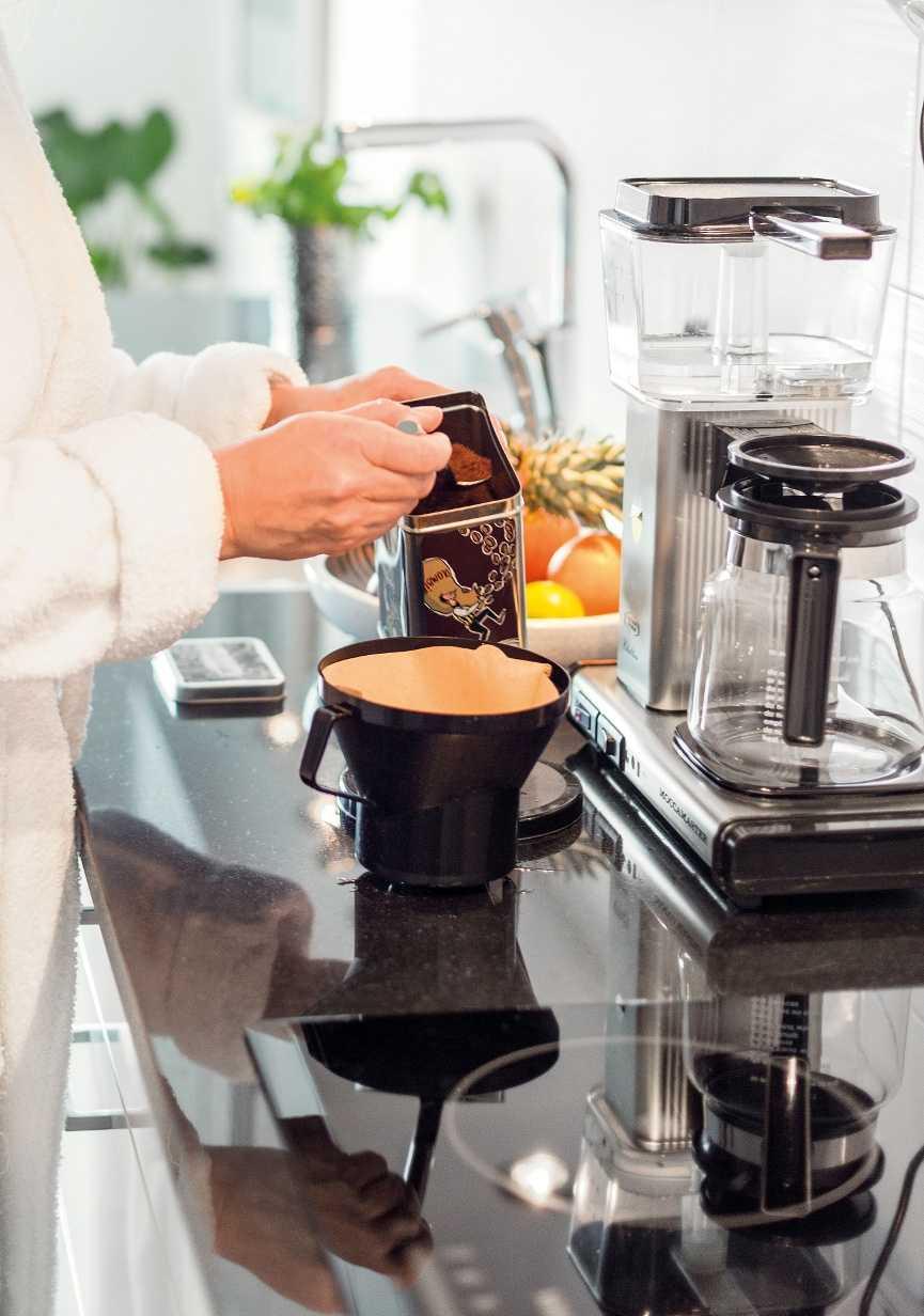 Skanska Design Varusteet Varusteet Tarkoituksenmukaiset ja nykyaikaiset kodinkoneet sekä muut varusteet ovat keskeinen osa sujuvaa arkea.