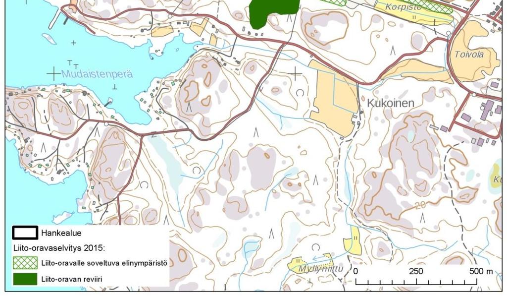 virheellisenä huonosti lajille soveltuvan elinympäristön vuoksi. Vuonna 2015 puhdistamon eteläpuolelta todettiin yksi liito-oravan reviiri (Kuva 3-11).
