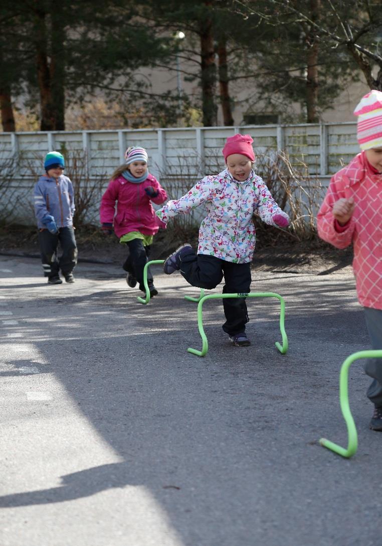 Vähintään kaksi tuntia päivässä!