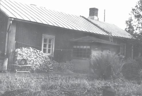 Pienimmät piharakennukset ovat 25 m2, suurimmillaan piharakennusten ala on yleensä noin 90 m2.