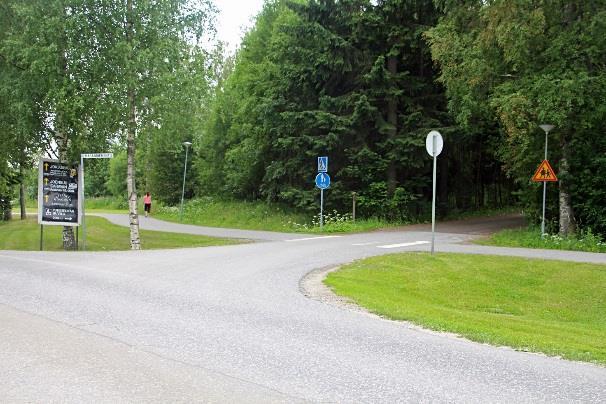 Reitti jatkuu pitkin läheisen