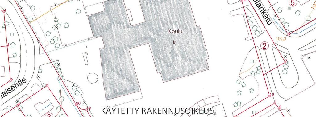 Kaavasuunnittelussa on lähdetty siitä, että mahdollisen päiväkodin henkilökunnan tarvitsemat pysäköintipaikat sijoitetaan samalle pysäköintialueelle.