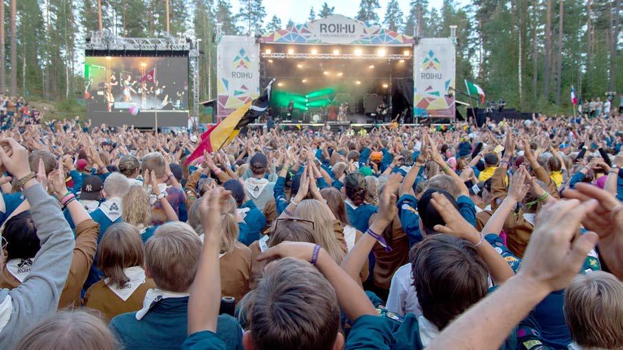 päättäjäisiin. Kuva Jaana Räikkälä Roihun päättäjäiset.