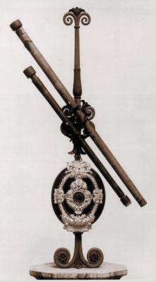 Refraktorit (linssikaukoputket) 1600 -luvun alku, ensimmäiset kiikarit