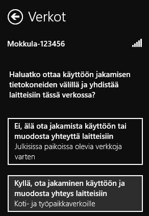 Seuraavaksi tietokone kysyy langattoman verkon suojausavainta. Suojausavain löytyy Mokkulan LCD-näytöltä.