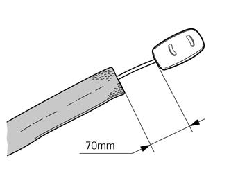 33 Irrota kolme ruuvia. IMG-253984 34 Ota sarjasta kaksi 700 mm pituista vaahtoteipin palaa. Katkaise yksi vaahtoteippi keskeltä.