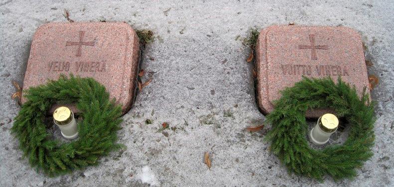 Seppeletalkoot Suomen sankarihautojen seppelöiminen itsenäisyyspäivänä 6.12.2017. Valtakunnallisen muisto- ja kiitostapahtuman on ideoinut hämeenlinnalainen Esa Jaatinen.